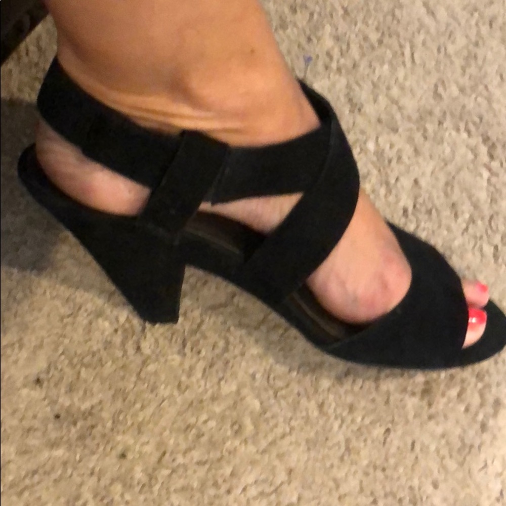 Nine West black suede wedges